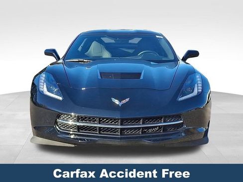 Used 2019 Chevrolet Corvette Stingray Coupe w/ 1LT image 3
