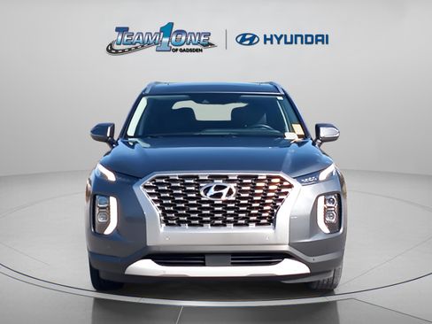 Used 2021 Hyundai Palisade SEL w/ Convenience Package image 2