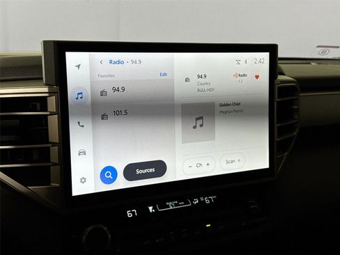 Used 2025 Toyota Sequoia SR5 image 25