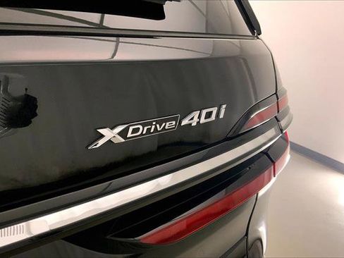 Certified 2024 BMW X7 xDrive40i w/ M Sport Package image 30