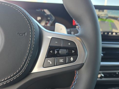 New 2026 BMW X7 M60i w/ Executive Package image 22