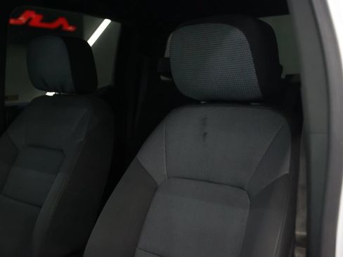 Used 2024 Chevrolet Colorado W/T RWD image 12