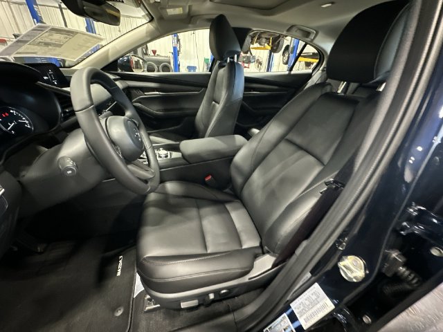 New 2026 MAZDA MAZDA3 2.5 S Sedan w/ Preferred Pkg FWD image 17