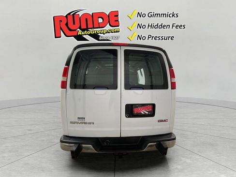 Used 2018 GMC Savana 2500 w/ Driver Convenience Package image 4