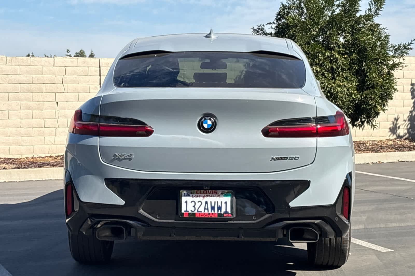 Used 2024 BMW X4 xDrive30i AWD/4WD image 8