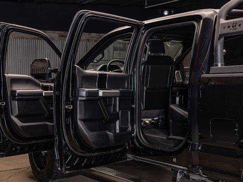 Used 2019 Ford F250 Platinum w/ Platinum Ultimate Package image 27