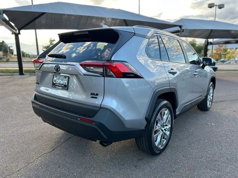 Used 2025 Toyota RAV4 XLE Premium image 10