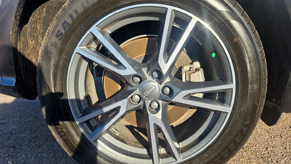 Used 2020 Audi Q5 e Premium AWD/4WD image 15