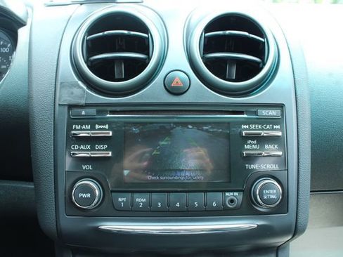 Used 2013 Nissan Rogue S w/ Special Edition Pkg FWD image 20