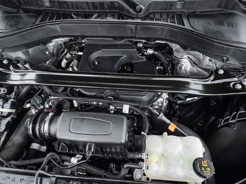 Used 2020 Ford Explorer Limited w/ Class III Trailer Tow Package image 28