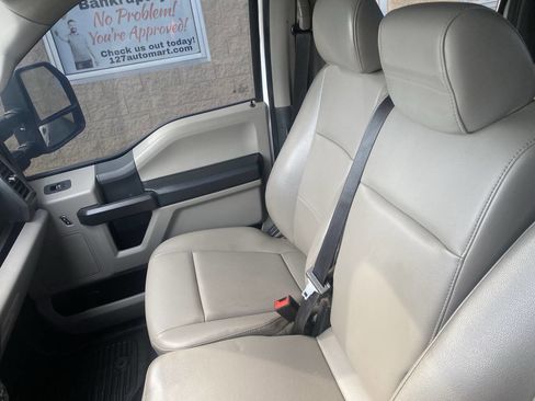 Used 2022 Ford F250 XL w/ Power Equipment Group image 15