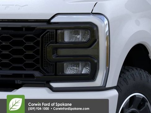 New 2026 Ford F250 Lariat AWD/4WD image 17