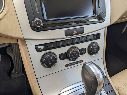 Used 2016 Volkswagen CC Sport image 21