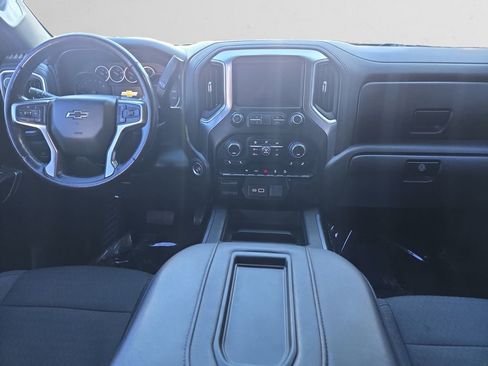 Used 2021 Chevrolet Silverado 1500 RST image 12