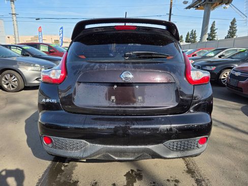Used 2015 Nissan Juke S image 3
