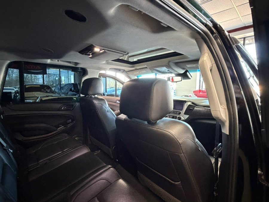 Used 2019 GMC Yukon SLT w/ Graphite Performance Edition AWD/4WD image 36