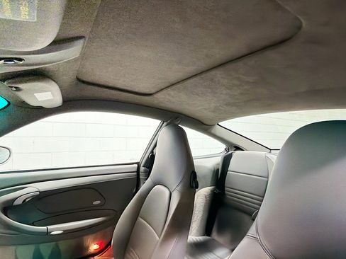 Used 2004 Porsche 911 Carrera image 24