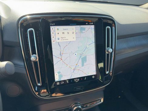 Certified 2023 Volvo C40 P8 Recharge Ultimate w/ Protection Package Premier image 22