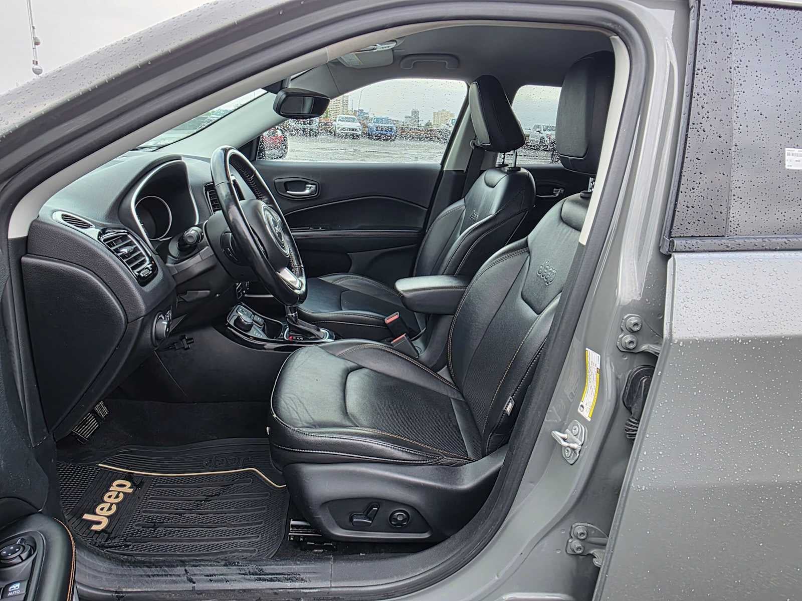 Used 2020 Jeep Compass Limited AWD/4WD image 20
