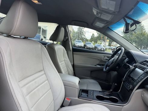 Used 2017 Toyota Camry XLE w/ Convenience Package FWD image 26