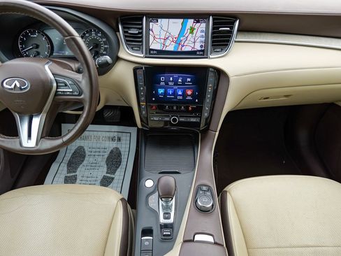 Used 2019 INFINITI QX50 Essential w/ Sensory Package image 46