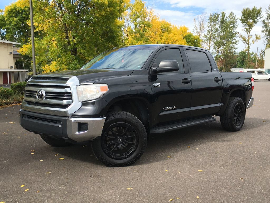 Used 2016 Toyota Tundra SR5 AWD/4WD image 1