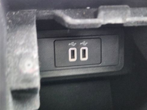 Used 2018 Lincoln MKT AWD w/ Technology Package image 19