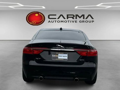 Used 2016 Jaguar XF Premium image 4