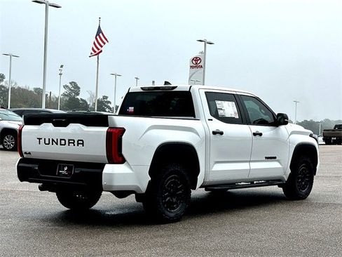 New 2026 Toyota Tundra SR5 image 8