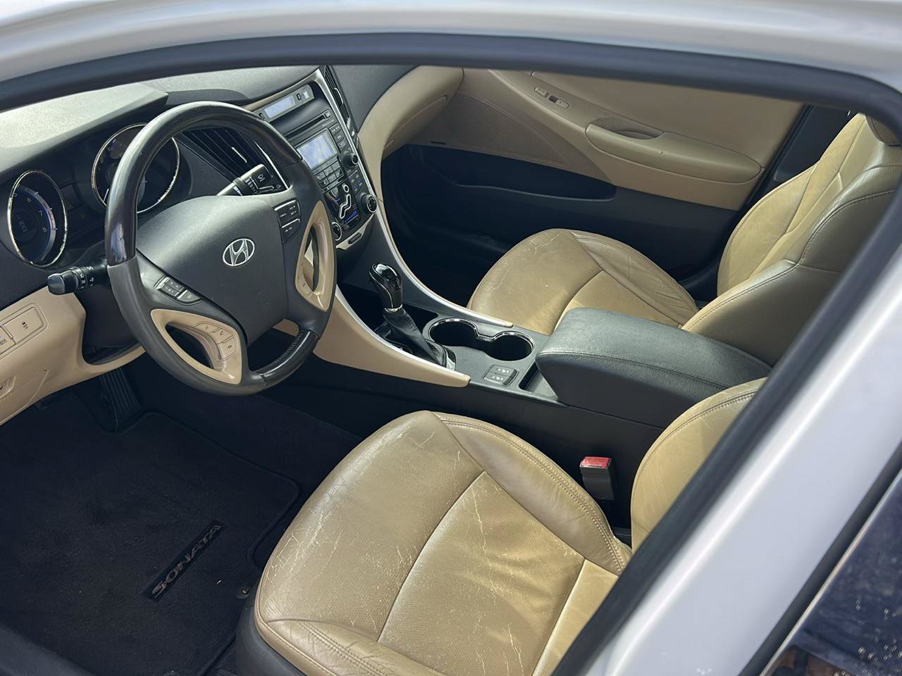 Used 2012 Hyundai Sonata Limited FWD image 9