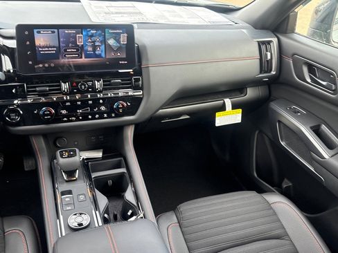 New 2026 Nissan Pathfinder Rock Creek image 12