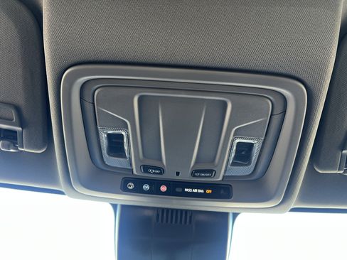 Certified 2025 Chevrolet Silverado 1500 LT image 21