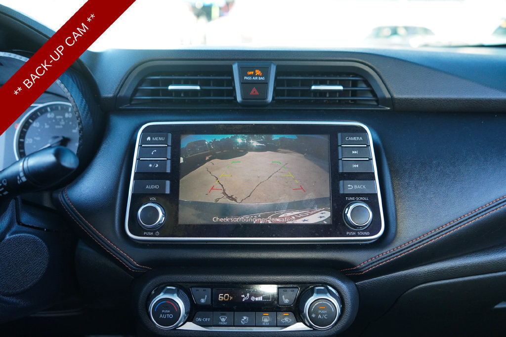 Used 2020 Nissan Versa SR w/ Convenience Package FWD image 11
