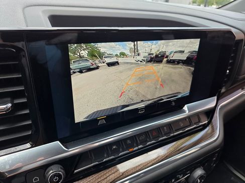 Certified 2025 Chevrolet Silverado 1500 LT Trail Boss w/ Convenience Package II AWD/4WD image 35