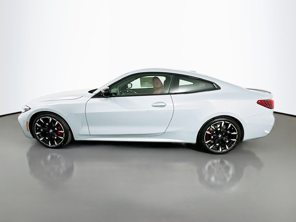 Used 2026 BMW M440i Coupe w/ Premium Package RWD image 8