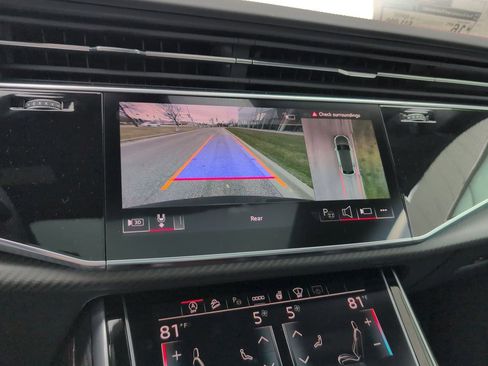 New 2026 Audi SQ8 Prestige image 5