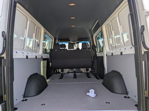 New 2026 Mercedes-Benz Sprinter 2500 image 12