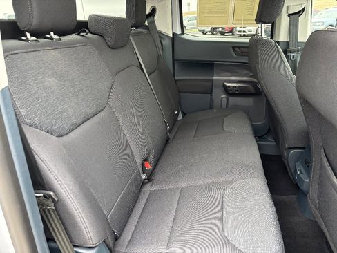 Used 2025 Ford Maverick XL image 16