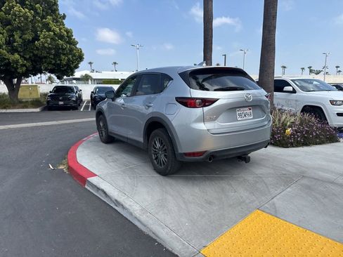 Used 2019 MAZDA CX-5 Sport FWD image 19