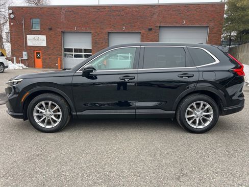 Used 2025 Honda CR-V EX-L image 2
