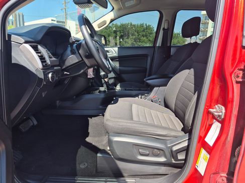 Used 2019 Ford Ranger XLT w/ Equipment Group 302A Luxury AWD/4WD image 16
