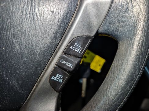 Used 2005 Honda Element EX image 40