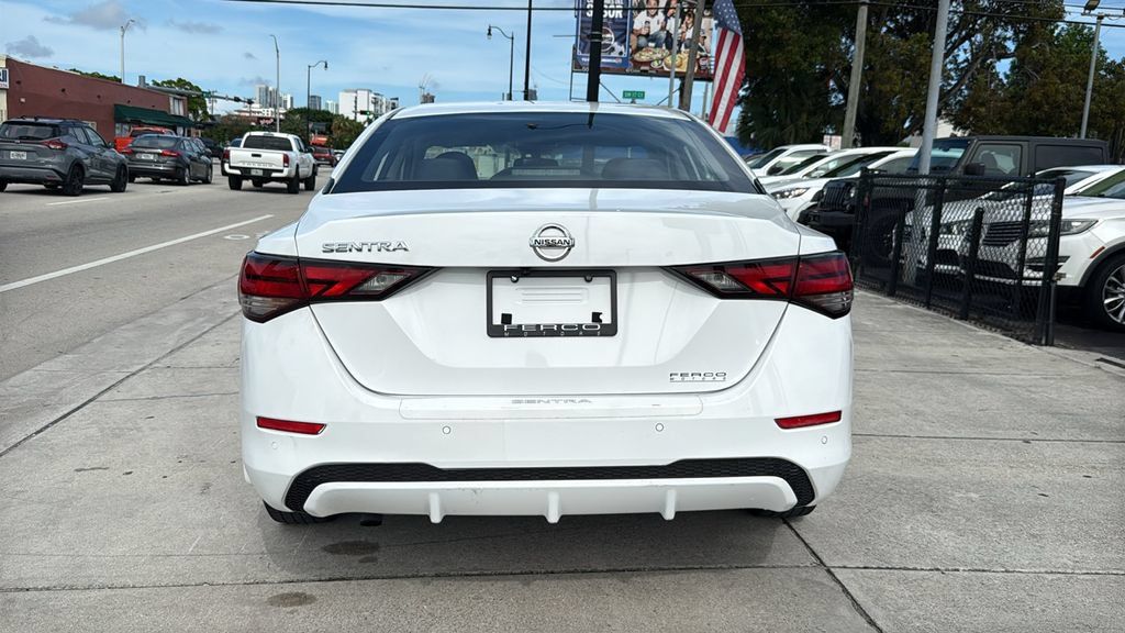 Used 2021 Nissan Sentra S FWD image 13