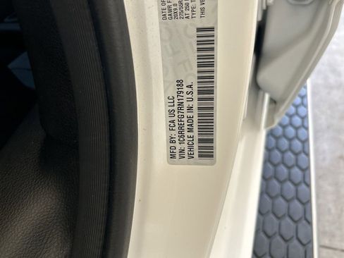 Used 2024 RAM 1500 Big Horn RWD image 43