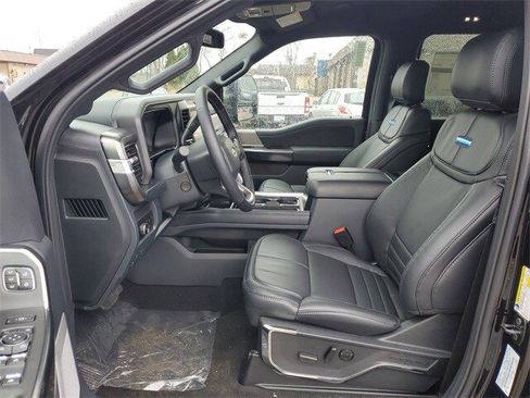 New 2026 Ford F350 Platinum w/ FX4 Off-Road Package image 15