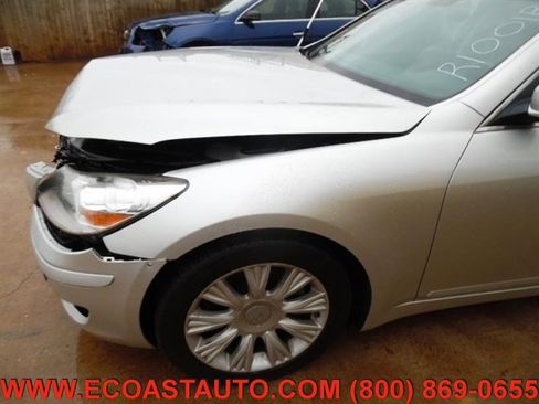 Used 2009 Hyundai Genesis 3.8 w/ Technology Pkg 4 image 11