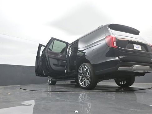 New 2025 Ford Expedition Max Platinum w/ Platinum Ultimate Package image 35