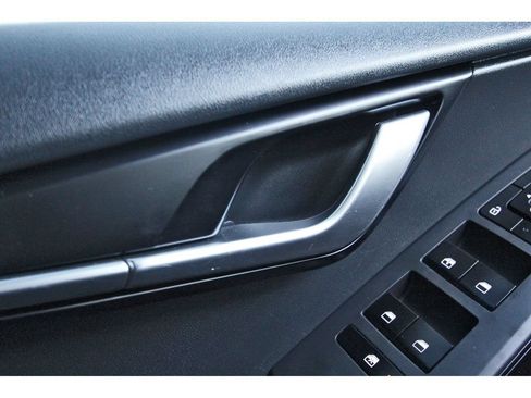 Used 2023 Kia Niro LX FWD image 18