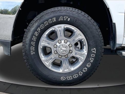 Used 2025 RAM 2500 Big Horn AWD/4WD image 33