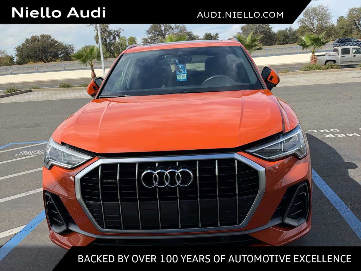 Used 2019 Audi Q3 2.0T Prestige w/ Prestige Package AWD/4WD image 1